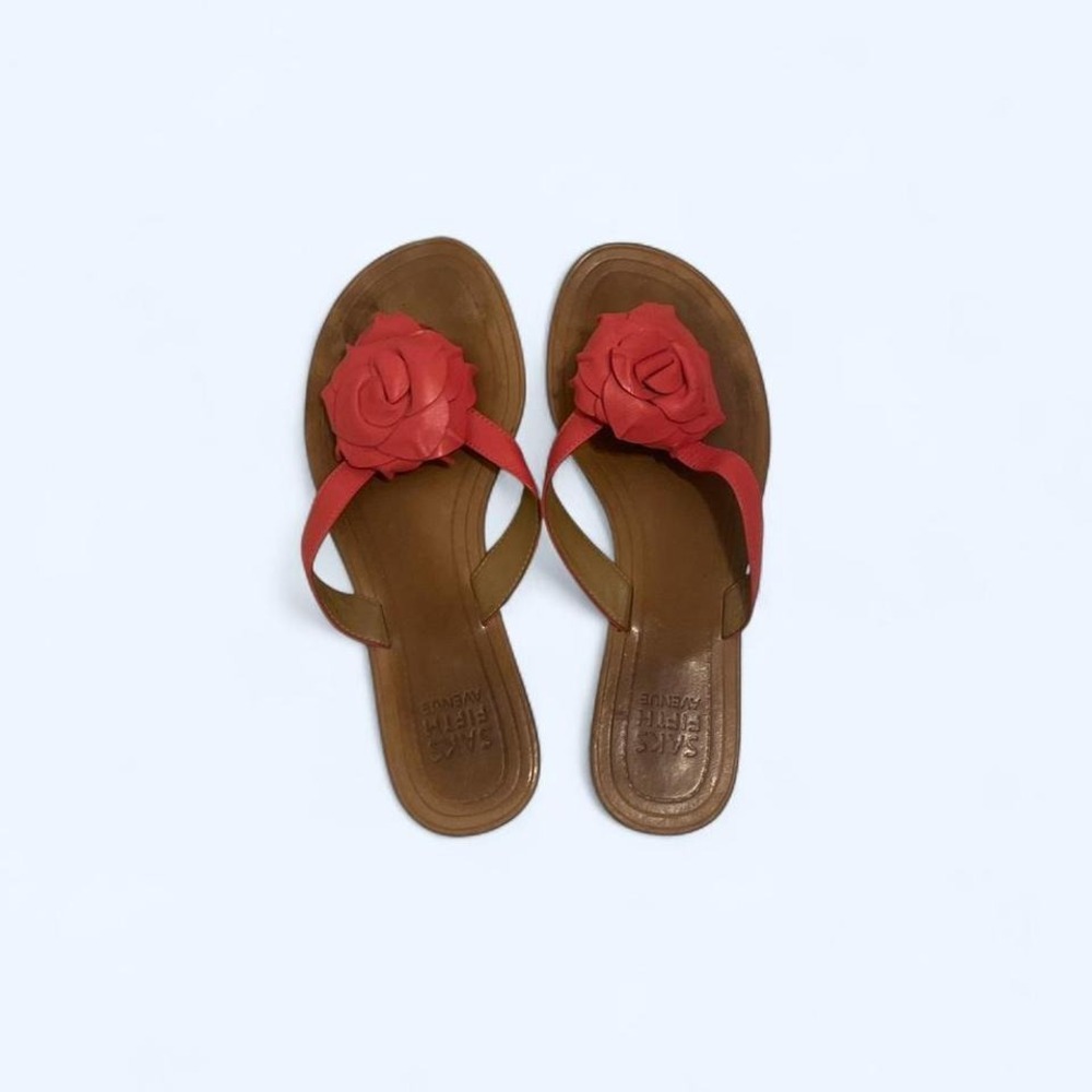 Red leather rose thong sandals by Saks Fifth Ave size 6